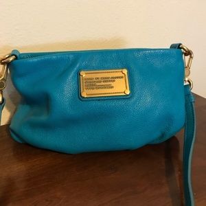 Beautiful Marc Jacobs small crossbody.  Gorgeous!